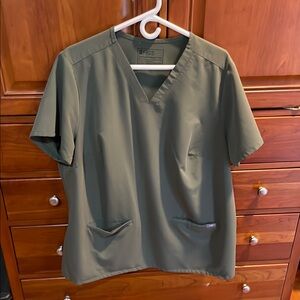 Figs Moss colour women’s size 3X Casma scrub top.